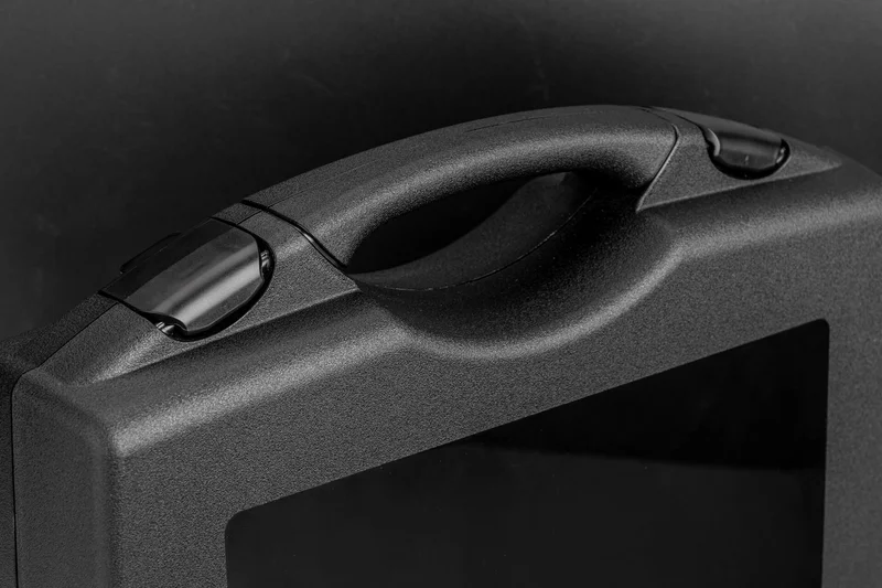 RoseCase ErgoLine — ergonomic protective carry case in hard plastic